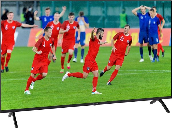 [TX-55LX800E-C] Panasonic TX-55LX800E - Téléviseur UHD 4K de 139 cm HDR10+ Adaptatif - Android TV, Chromecast intégré - Wi-Fi et Bleutooth - Grade C pour cause rayure ecran sinon état global A+